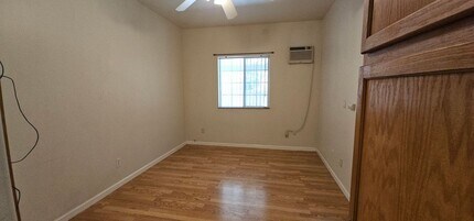 24837 Lawton Ave in Loma Linda, CA - Building Photo - Building Photo