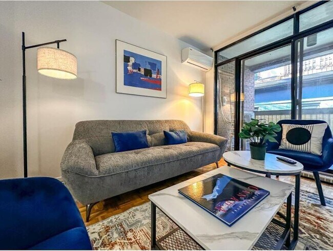720-720 Av. Marin in Montréal, QC - Building Photo - Building Photo