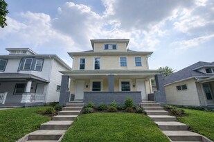 613 Jefferson Ave in Indianapolis, IN - Building Photo