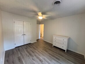 723 Sir Walter Cir in Virginia Beach, VA - Building Photo - Building Photo