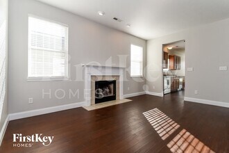 5630 Sweet River Dr in Indianapolis, IN - Building Photo - Building Photo