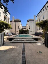 650 Nagle St in Houston, TX - Building Photo - Building Photo