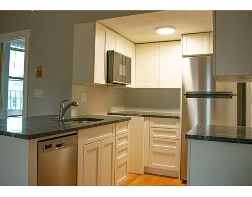 660 Tremont St in Boston, MA - Building Photo - Building Photo