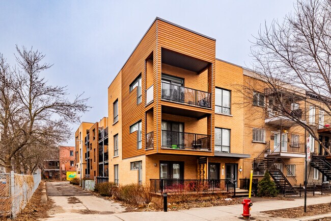 4222-4224 Parthenais St