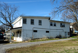 1912 NE 8th Ave in Knoxville, TN - Building Photo - Building Photo