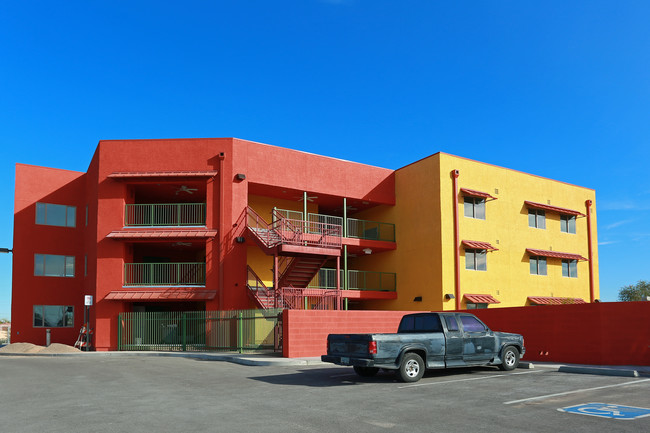 Alvord Court Apartments in Tucson, AZ - Foto de edificio - Building Photo