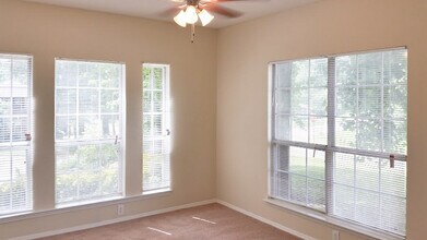 3154 Snapfinger Ln in Decatur, GA - Building Photo - Building Photo