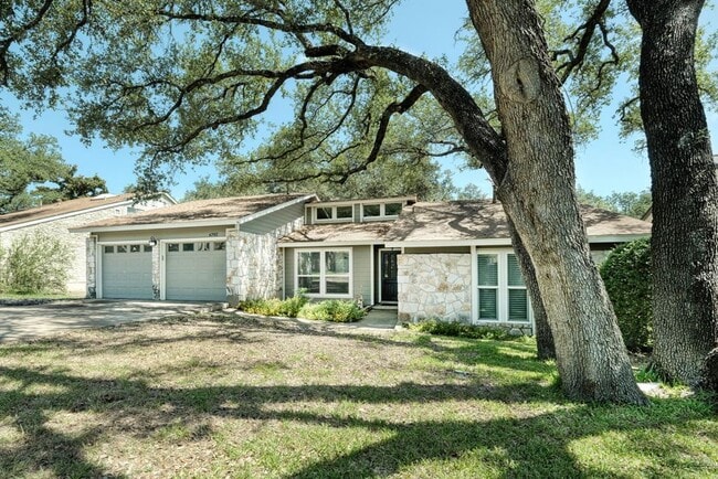 property at 6702 Colina Ln