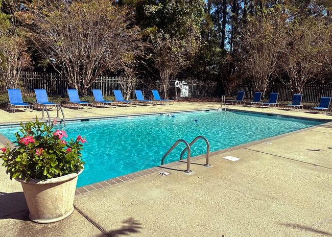 Summer West Apartments