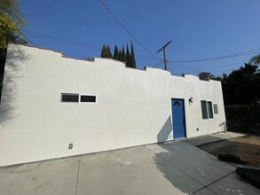 1608 Carmona Ave, Unit Mykonos House in Los Angeles, CA - Building Photo - Building Photo