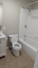 34 Central St, Unit #2 in Ipswich, MA - Building Photo - Building Photo