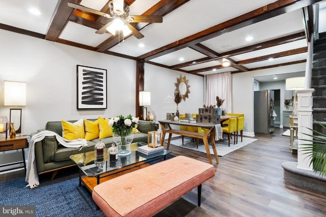 property at 2966 N Bonsall St