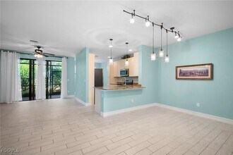 15820 Portofino Springs Blvd in Ft. Myers, FL - Building Photo - Building Photo