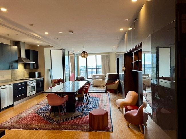 36 A St, Unit 6D in Boston, MA - Building Photo - Building Photo