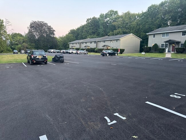 Saugerties Cove View Apartment Homes