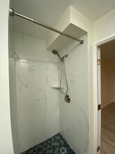 2875 S King St in Honolulu, HI - Building Photo - Building Photo