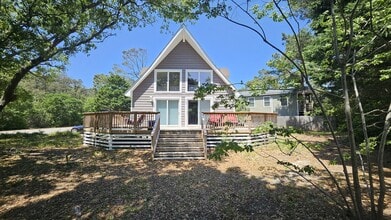 102 W Windjammer Rd in Nags Head, NC - Building Photo - Building Photo