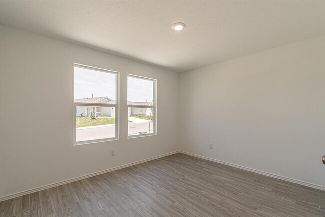 6406 Reuben Kemper in San Antonio, TX - Building Photo - Building Photo