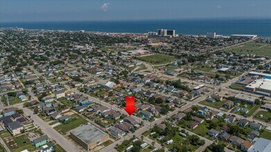 2128 59th St in Galveston, TX - Building Photo - Building Photo
