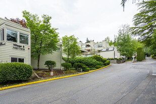 Gull-Val Condos in Redmond, WA - Foto de edificio - Building Photo