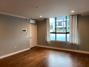1480 Broadway, Unit 2105 in San Diego, CA - Building Photo - Building Photo