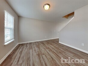 6602 Maderia Ct in Whitsett, NC - Building Photo - Building Photo