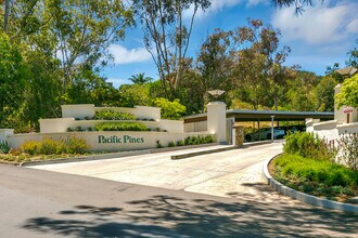 1780 S El Camino Real in Encinitas, CA - Building Photo - Building Photo