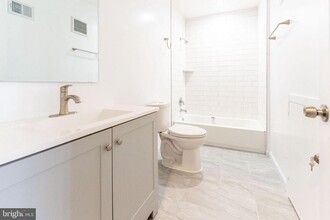 2928-UNIT Nelson Pl SE in Washington, DC - Foto de edificio - Building Photo