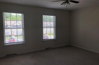 95 Old Tavern Cir in Lynchburg, VA - Building Photo - Building Photo