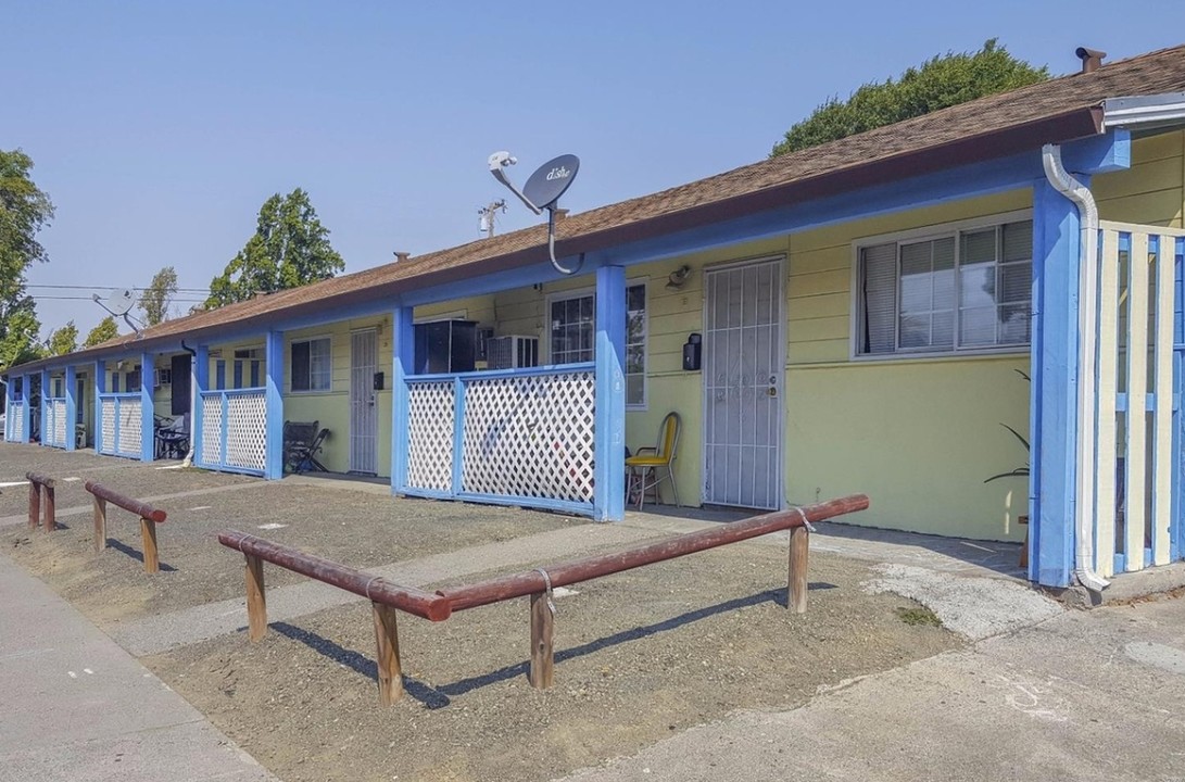 1938-1940 Kidder Ave in Fairfield, CA - Building Photo