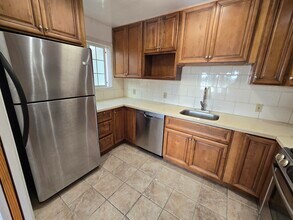 1449 Martin Luther King Jr Way, Unit 1449 in Berkeley, CA - Building Photo - Building Photo