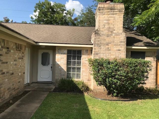 3927 Kitchen Hill Ln in Sugar Land, TX - Building Photo