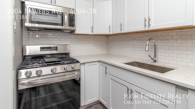 4004 N Avers Ave in Chicago, IL - Building Photo - Building Photo