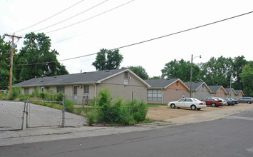 4444-4464 Brenton Ave in St. Louis, MO - Building Photo - Building Photo