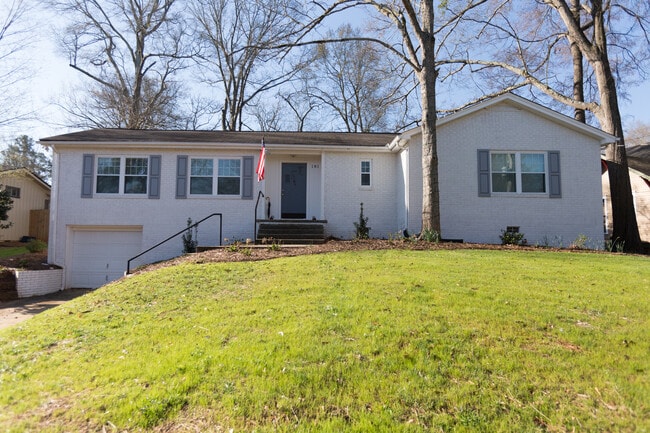 property at 181 W Cloverhurst Ave