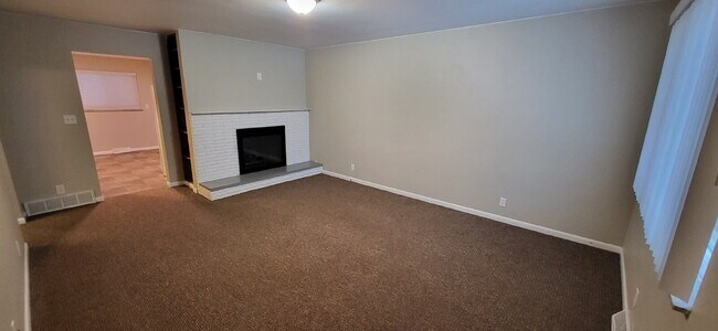 205 Scott Ave-Unit -A in Vandalia, OH - Building Photo - Building Photo