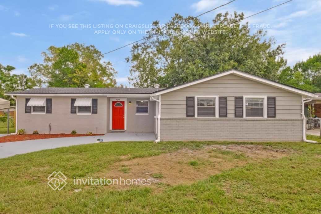 5645 Fiat Ln in Jacksonville, FL - Building Photo