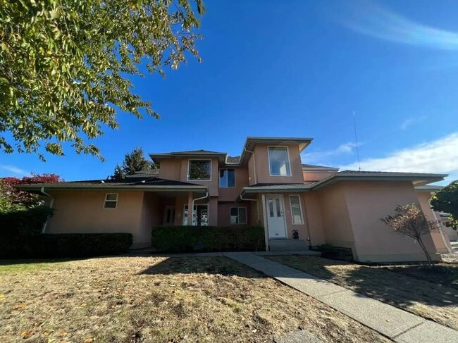 property at 19044 118B Av