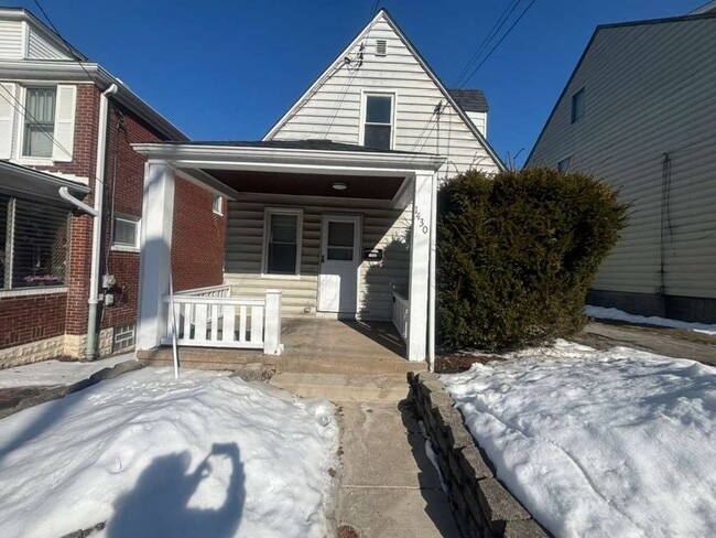 property at 1430 Forsythe St