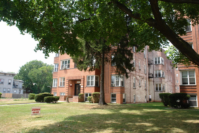 307 W Jersey Ave in Elizabeth, NJ - Foto de edificio - Building Photo