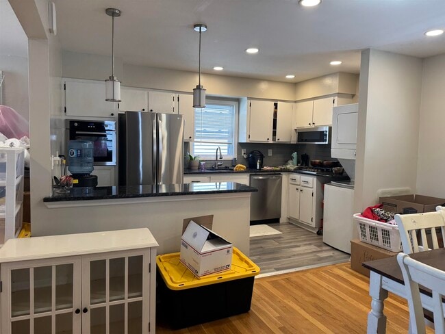 54 Brighton Ave in Belleville, NJ - Building Photo - Building Photo