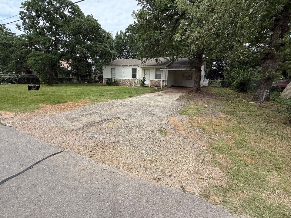 6360 Renwood Dr in Fort Worth, TX - Building Photo