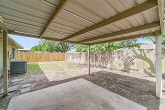 7206 Gallant Glen Ln in Houston, TX - Building Photo - Building Photo