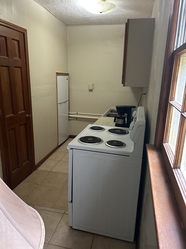 1973 Wood Valley Rd in Macon, GA - Building Photo - Building Photo