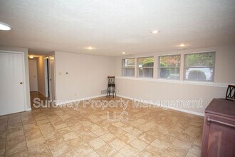 26 Teaberry Ct in Evesham, NJ - Building Photo - Building Photo