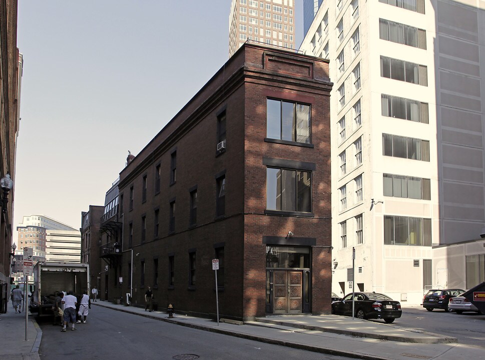 19 Stanhope St in Boston, MA - Building Photo