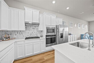 614 Sandy Bay Ln in Clear Lake Shores, TX - Building Photo - Building Photo