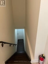 3 Aries St in Brampton, ON - Building Photo - Building Photo