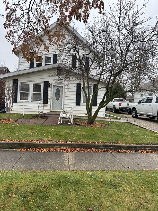 823 Custer Dr | Rentals in Toledo, OH