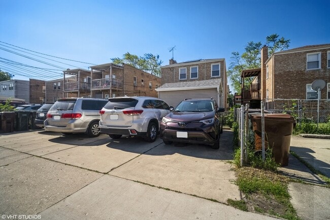 4914 Louise St, Unit #1